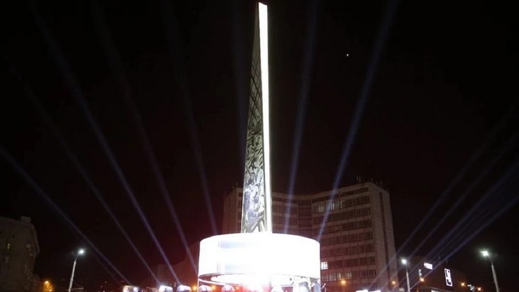 В Новосибирске 3 мая выключат стелу «Город трудовой доблести» 